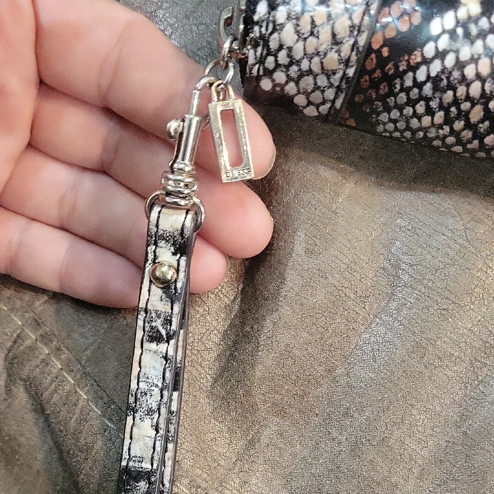 GUESS Multicolor Snake Print Satchel and Wallet - Picture 3 of 12